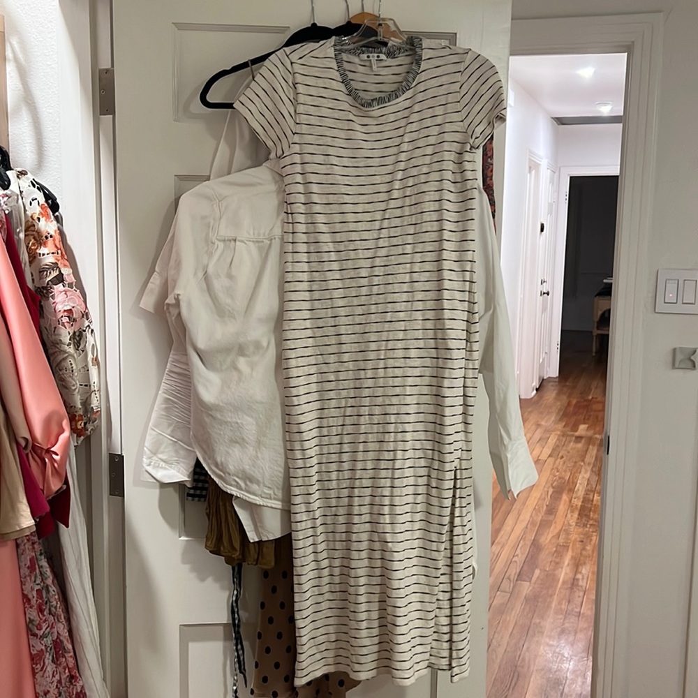 Sweater dress with slits